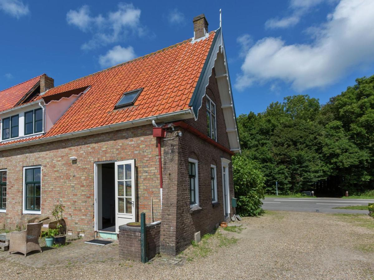 Villa Authentic Farmhouse Near The Beach Oostkapelle Exterior foto